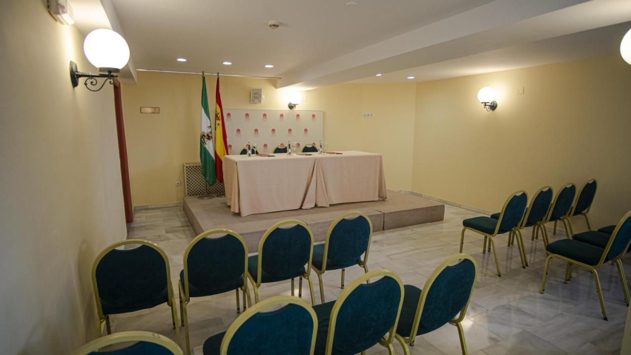 Готель Crisol Chiclana Чиклана-де-ла-Фронтера Екстер'єр фото